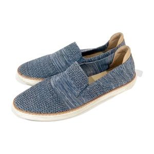 UGG Sammy Slip-Ons